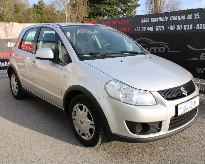 Suzuki SX4